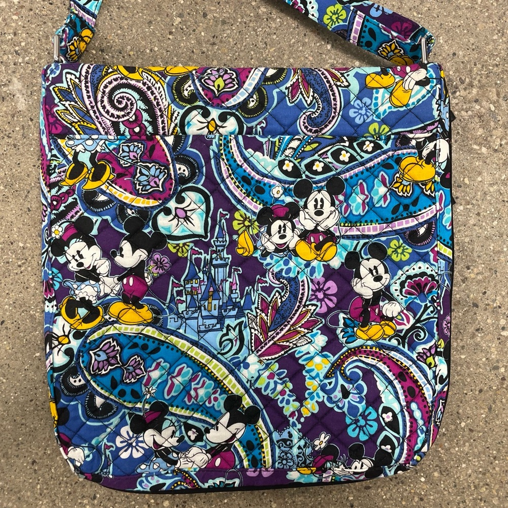 EUC Vera Bradley Triple Zip Hipster DISNEY PARKS Mickey's Paisley Celebration - Picture 8 of 16